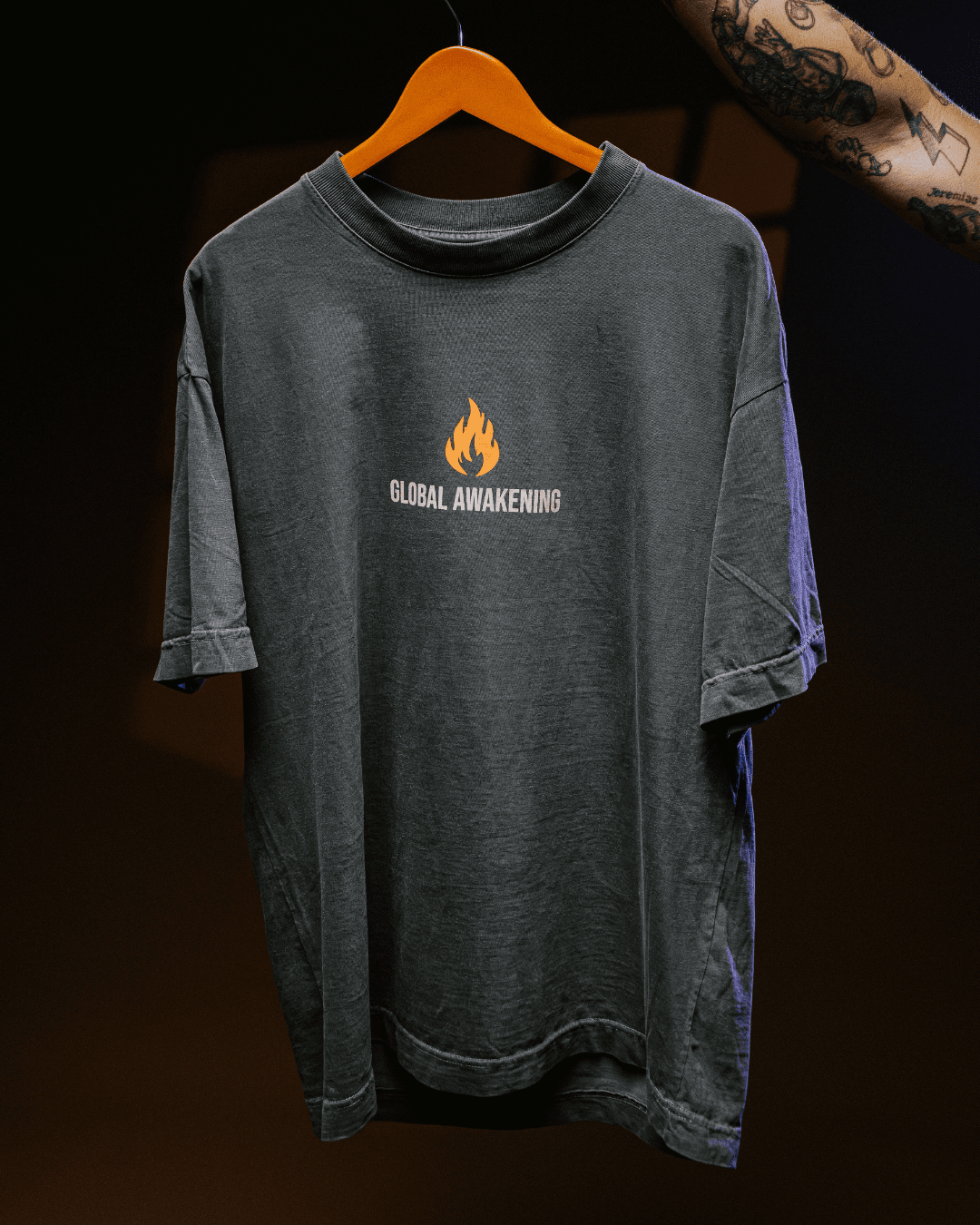 Camiseta "Global Awakening"